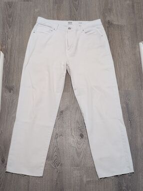 Kensie Vintage Luxe The Slim White Straight-Leg Jeans